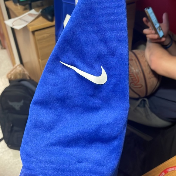 COPY - Saquon Barkley Nike Jersey - Picture 3 of 4